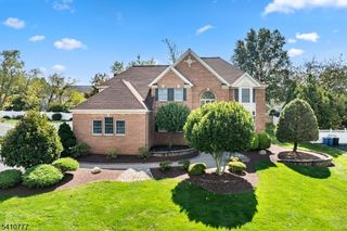 36 Matrick Ct, Hillsborough Twp., NJ 08844