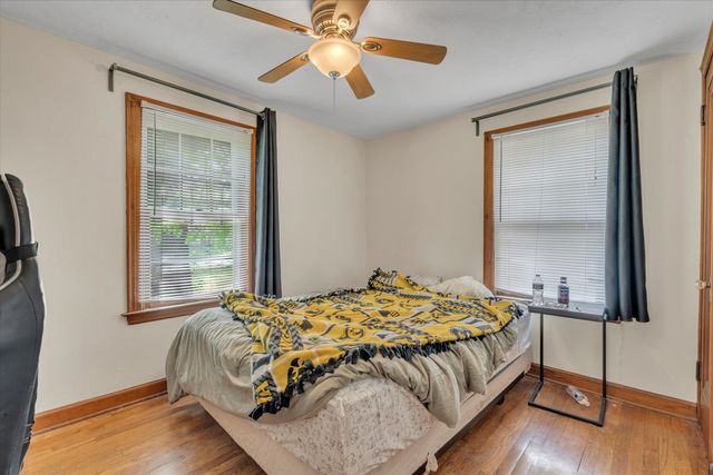 408 32nd Avenue, Moline, IL 61265