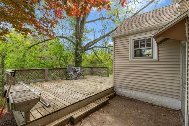 408 32nd Avenue, Moline, IL 61265