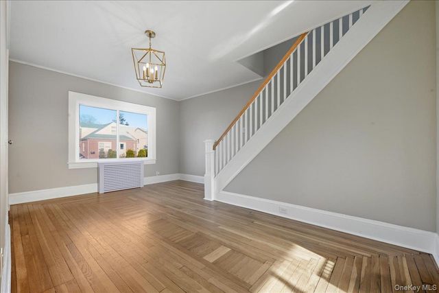 160 Argyle Avenue, Uniondale, NY 11553