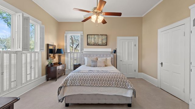 606 E Hiram, Atlanta, TX 75551