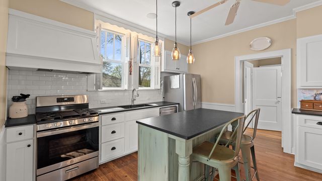 606 E Hiram, Atlanta, TX 75551