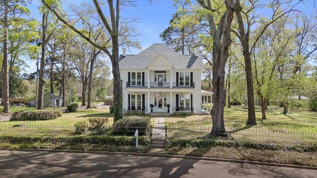 606 E Hiram, Atlanta, TX 75551