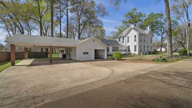 606 E Hiram, Atlanta, TX 75551