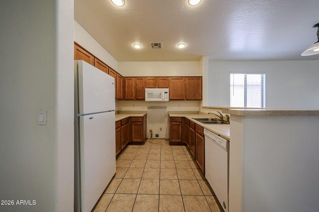 6307 S 69TH Glen, Laveen, AZ 85339