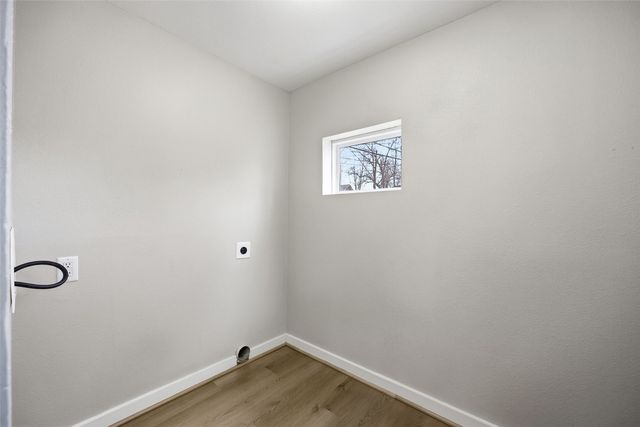 513 16th ST SE, Cedar Rapids, IA 52403