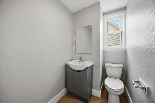 513 16th ST SE, Cedar Rapids, IA 52403