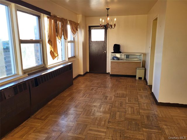 3131 Grand Concourse 8H, Bronx, NY 10468