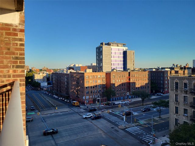 3131 Grand Concourse 8H, Bronx, NY 10468