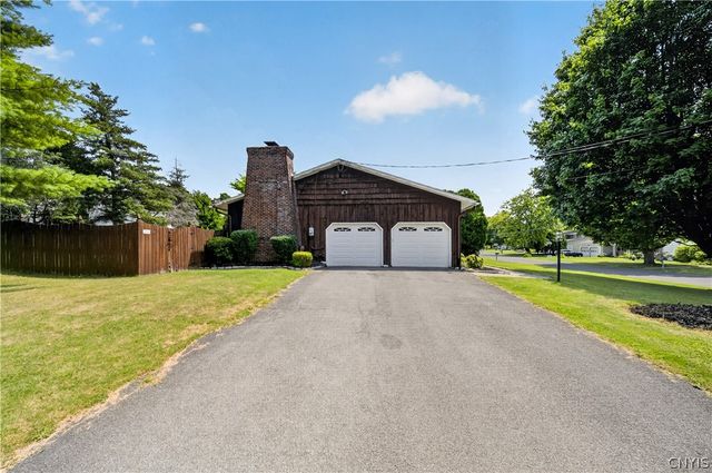 4831 Candy Lane, Manlius, NY 13104