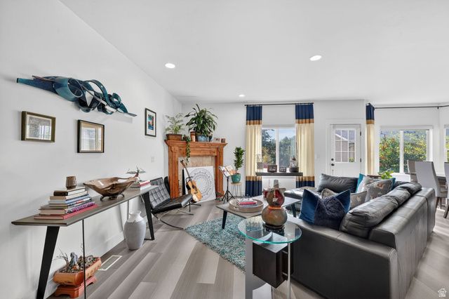 4468 S ARCHER GARDEN CT, Holladay, UT 84117