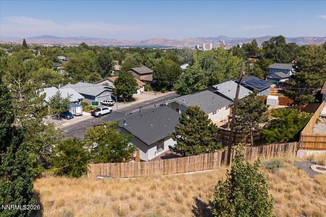2652 Powder Drive, Reno, NV 89503