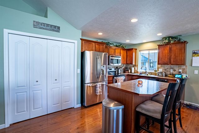 14319 E Cloverdale Ln, Spokane Valley, WA 99216