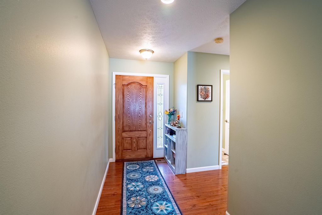 14319 E Cloverdale Ln, Spokane Valley, WA 99216 photo 2