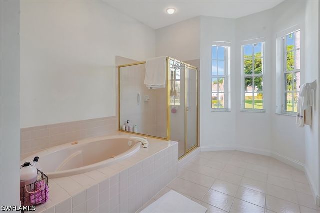 16112 Edgemont DR, Fort Myers, FL 33908