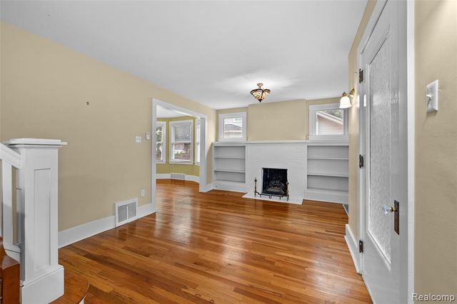 608 S West Street, Royal Oak, MI 48067