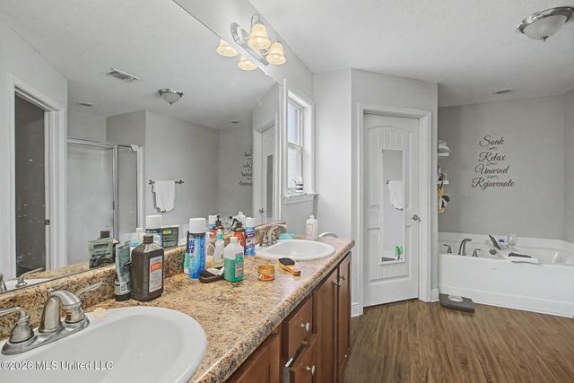 117 Brackish Place, Ocean Springs, MS 39564