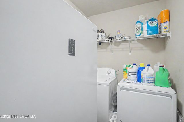 117 Brackish Place, Ocean Springs, MS 39564