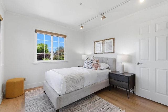 608 Anacapa Lane, Foster City, CA 94404