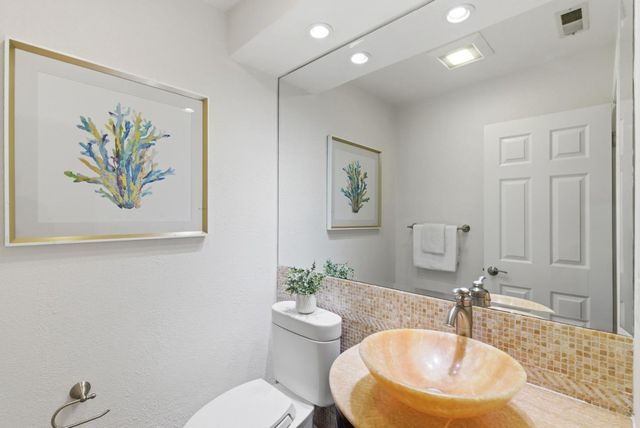 608 Anacapa Lane, Foster City, CA 94404