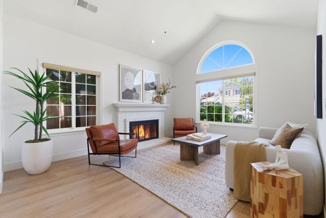 608 Anacapa Lane, Foster City, CA 94404