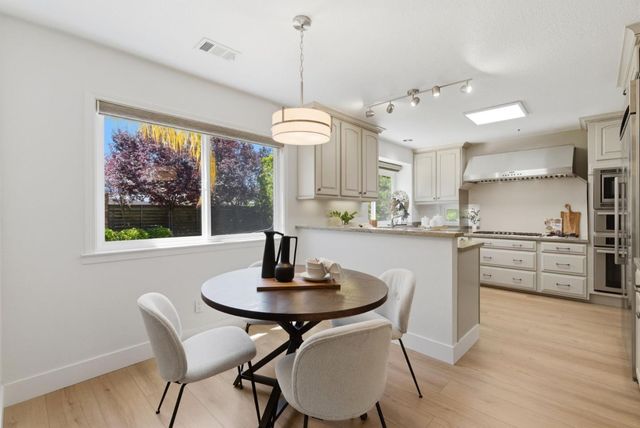 608 Anacapa Lane, Foster City, CA 94404