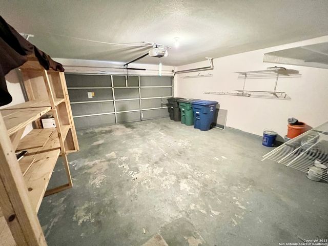 13107 Camino Carlos, San Antonio, TX 78233