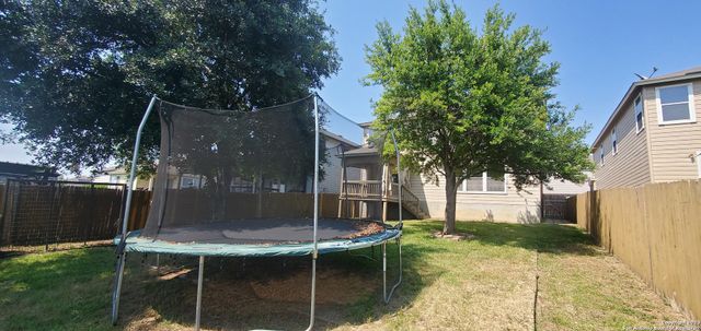13107 Camino Carlos, San Antonio, TX 78233