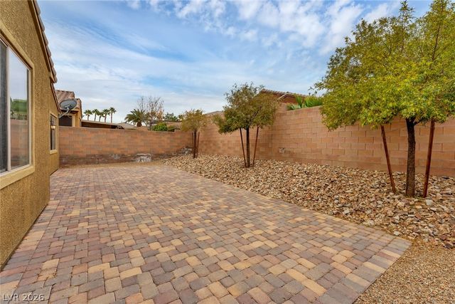 1011 VIA NANDINA Place, Las Vegas, NV 89015