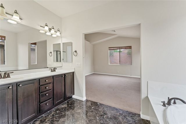 1011 VIA NANDINA Place, Las Vegas, NV 89015