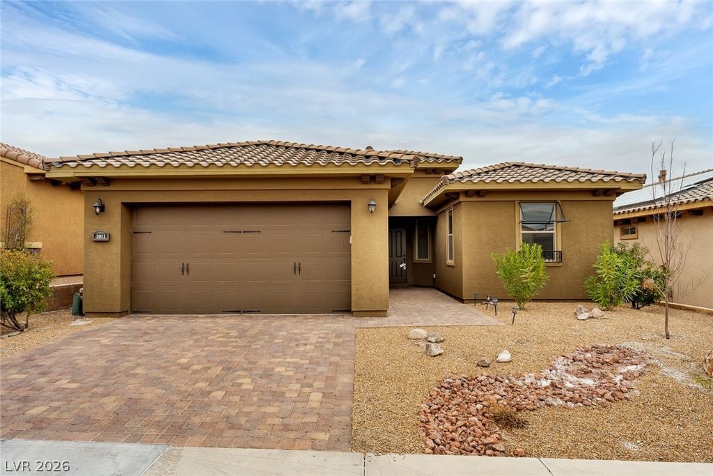1011 VIA NANDINA Place, Las Vegas, NV 89015