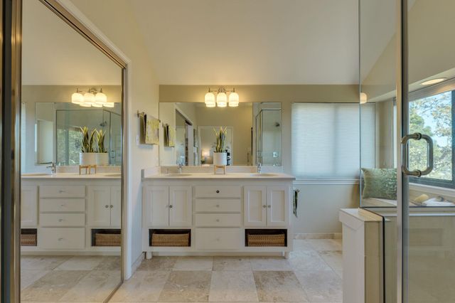 6703 Lakewood Point CV, Austin, TX 78750