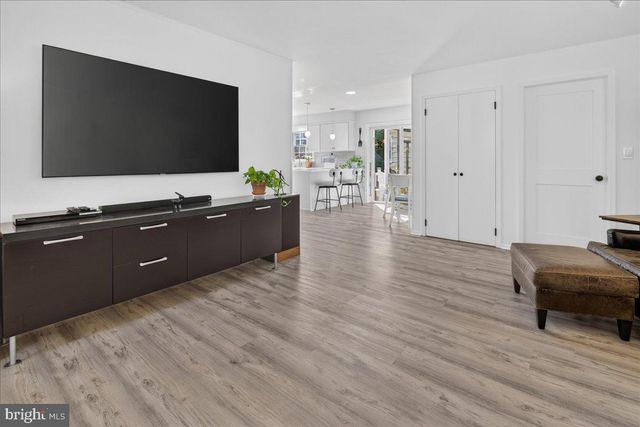 80 PRINCETON AVE, Rocky Hill, NJ 08553