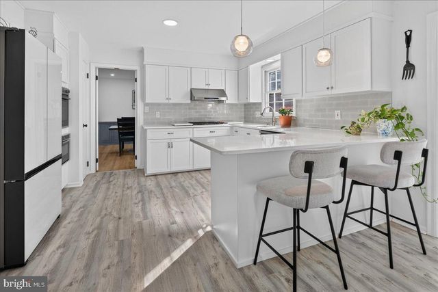 80 PRINCETON AVE, Rocky Hill, NJ 08553