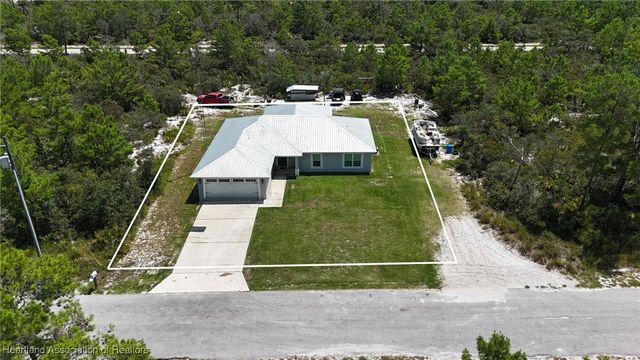 949 Laurelwood Street, Lake Placid, FL 33852