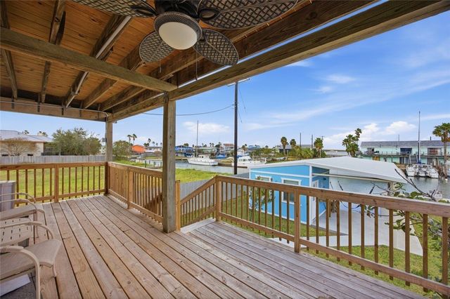 521 Woodhaven, Ingleside, TX 78362