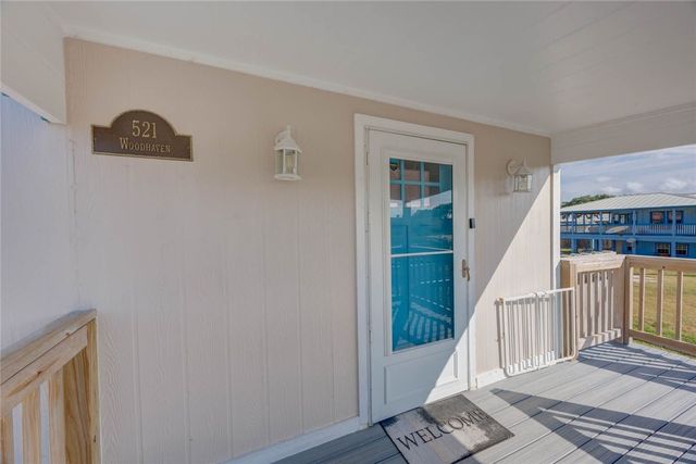 521 Woodhaven, Ingleside, TX 78362