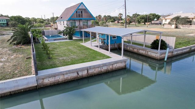 521 Woodhaven, Ingleside, TX 78362