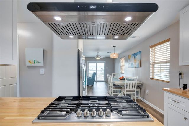 521 Woodhaven, Ingleside, TX 78362