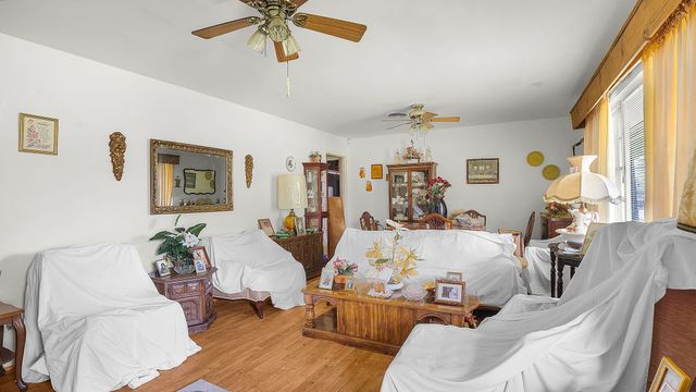 117 Cedar Heights Drive, Palestine, TX 75803