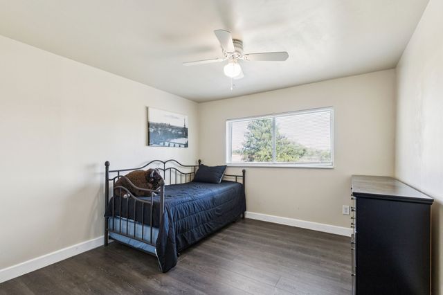 9358 Running Bear Road, Aubrey, TX 76227
