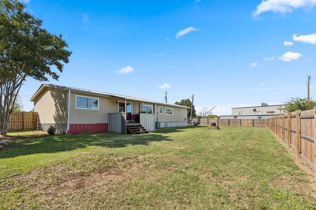 9358 Running Bear Road, Aubrey, TX 76227
