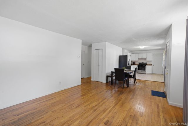 332 Delaware Avenue, Bay Shore, NY 11706