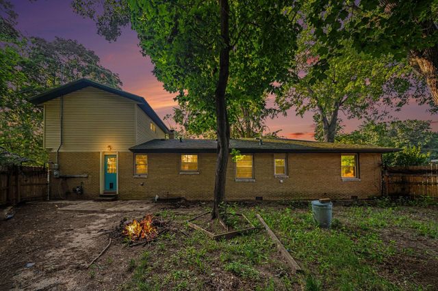 215 Wren Place, Trail Creek, IN 46360