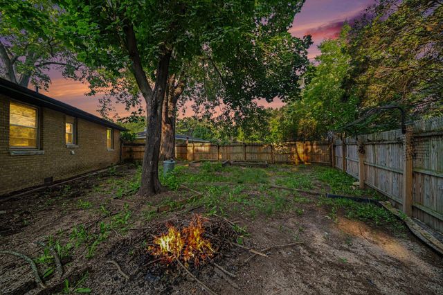 215 Wren Place, Trail Creek, IN 46360