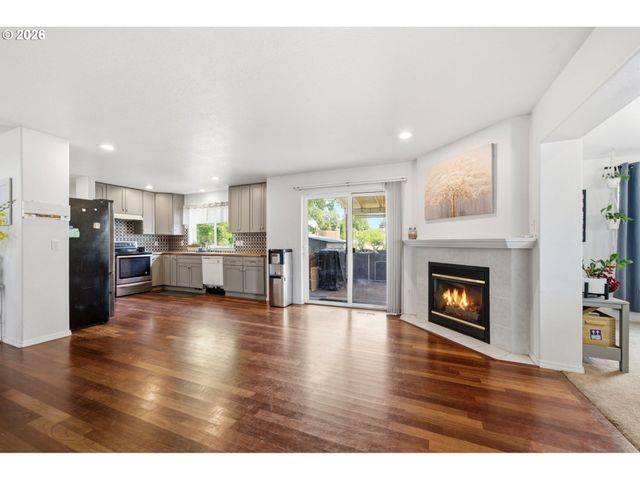 15278 Se VIEW MEADOWS Ln, Milwaukie, OR 97267