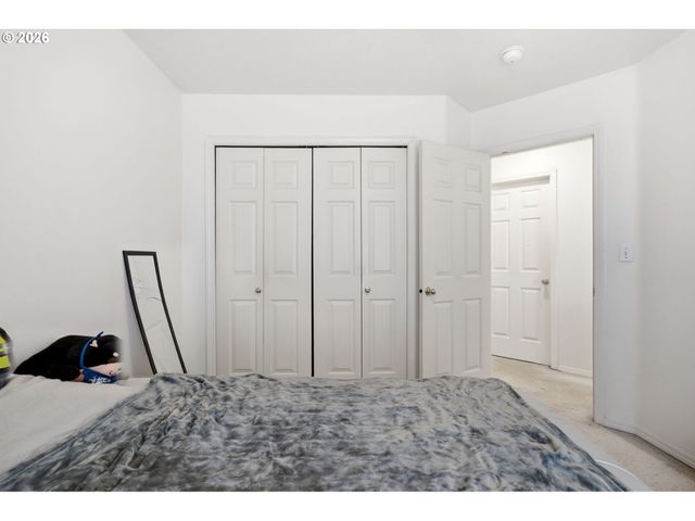 15278 Se VIEW MEADOWS Ln, Milwaukie, OR 97267