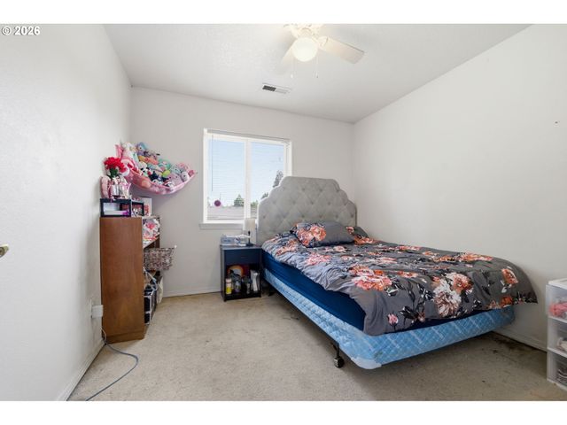15278 Se VIEW MEADOWS Ln, Milwaukie, OR 97267