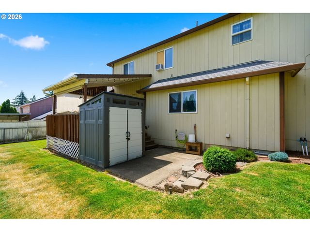15278 Se VIEW MEADOWS Ln, Milwaukie, OR 97267