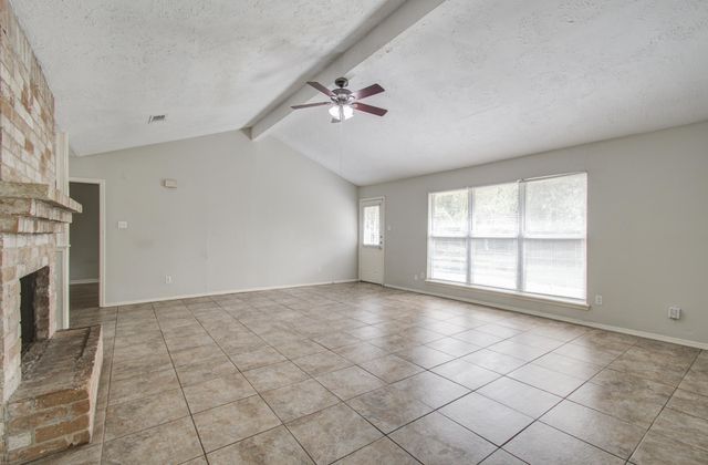 2046 Lexington Woods Drive, Spring, TX 77373